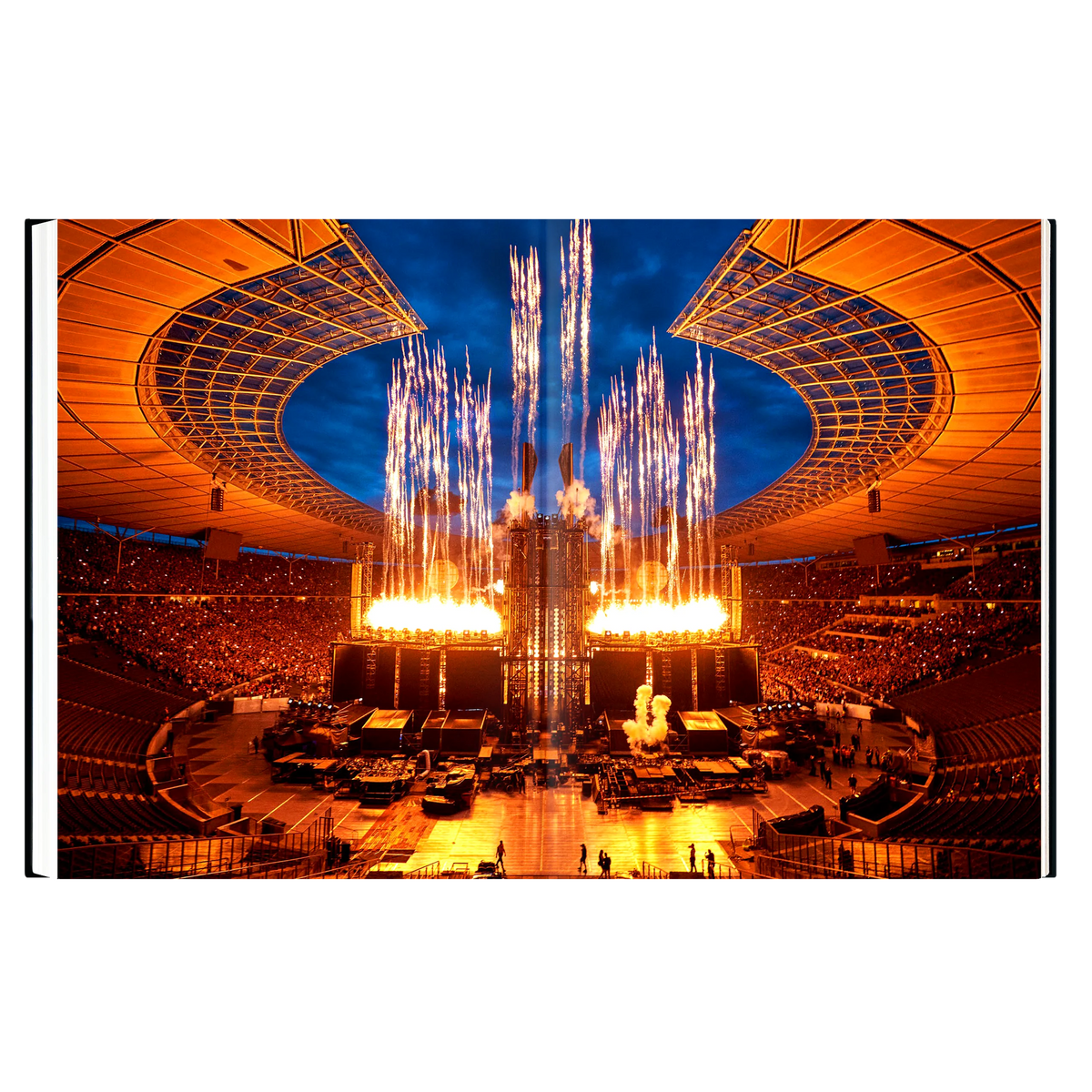 Rammstein – Live In Mexico City (2CD + Blu-ray + 296 Page Photobook) Limited Deluxe Edition