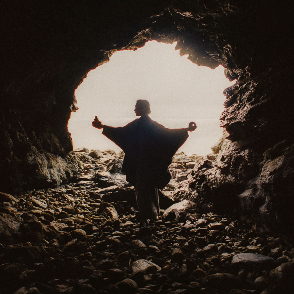 Laura Misch – Lithic