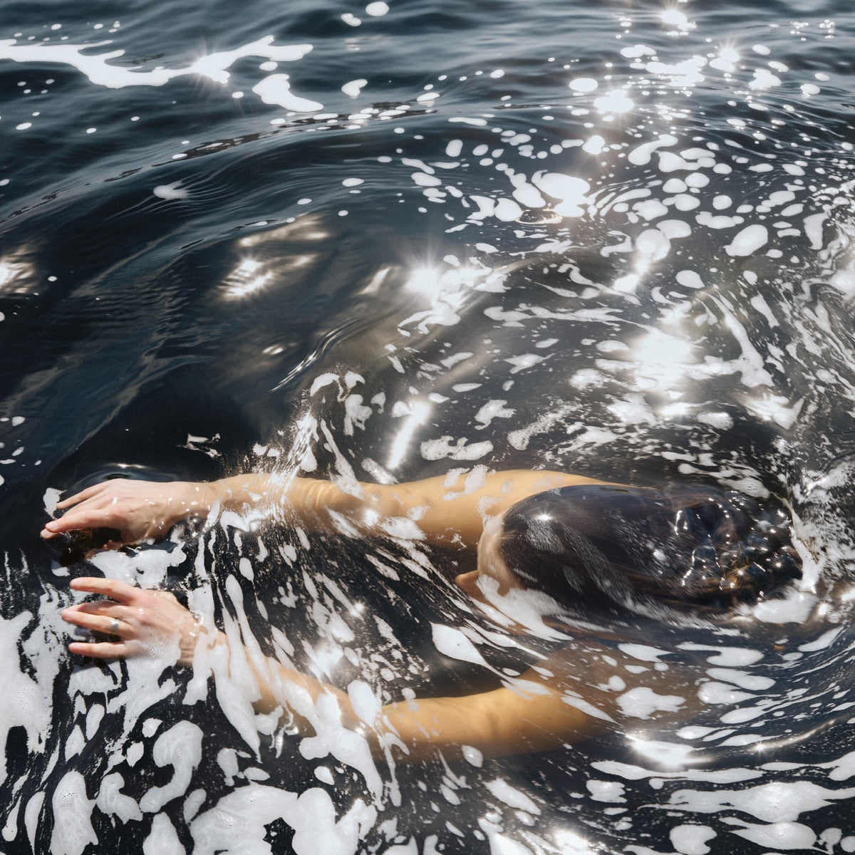 Caroline Marie Brooks – Light and Matter