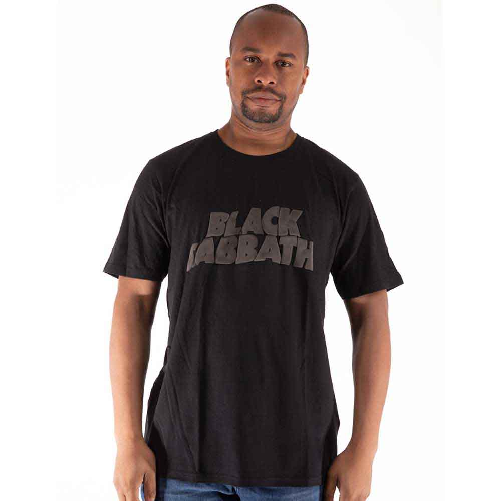 Black Sabbath Unisex T-Shirt: Wavy Logo (Black) (Hi-Build)