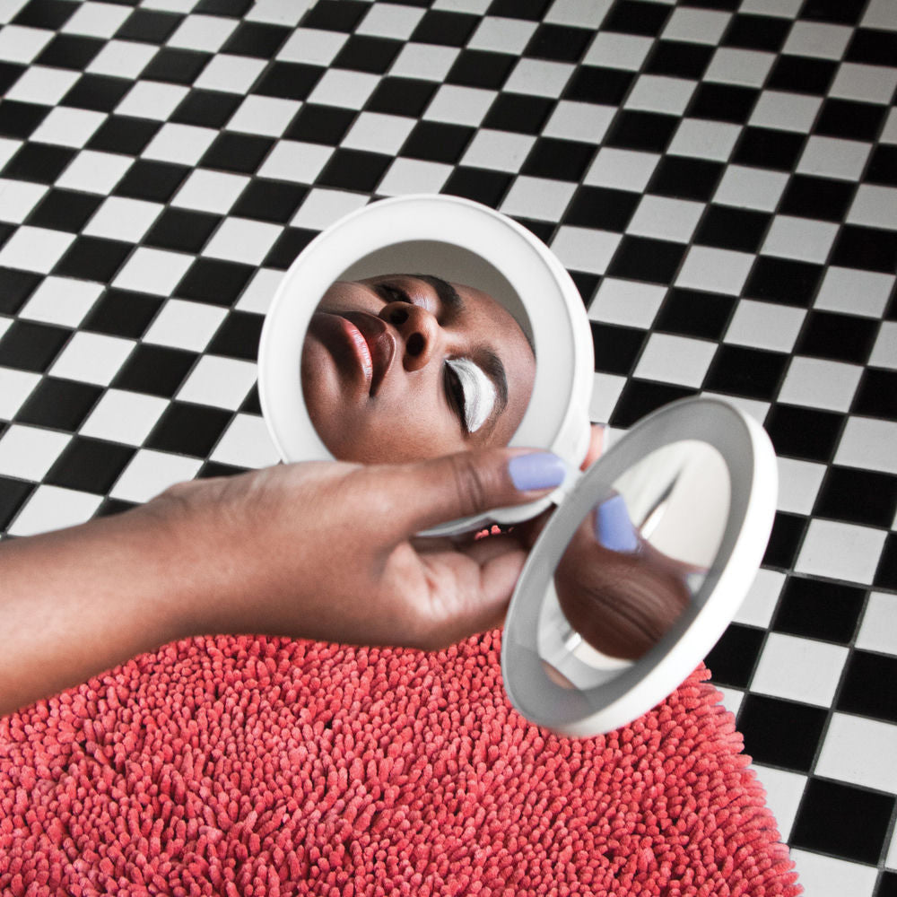 Cecile McLorin Salvant – Dreams and Daggers