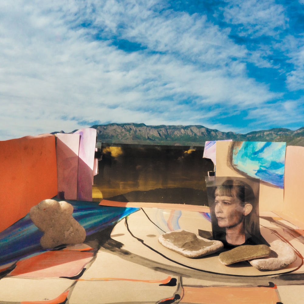 Jenny Hval – Classic Objects
