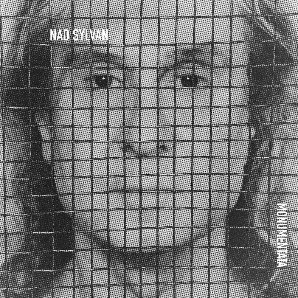 Nad Sylvan – Monumentata