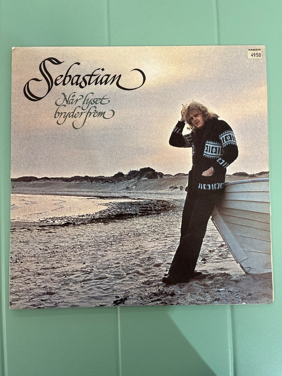 Sebastian – Når Lyset Bryder Frem (VG/VG)