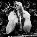 Suki Waterhouse – Loveland