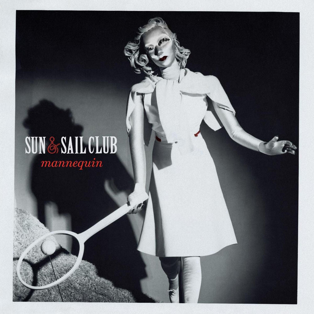 Sun and Sail Club – Mannequin
